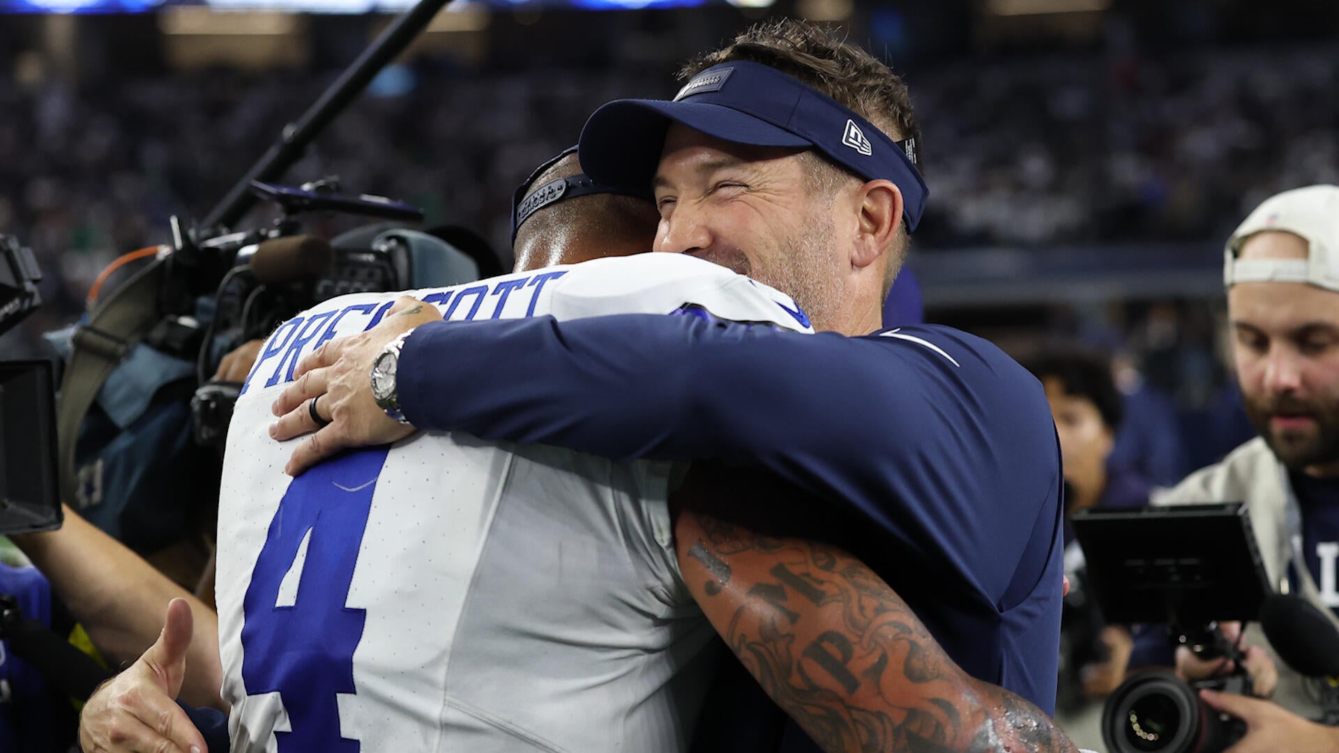 https://sportshub.cbsistatic.com/i/2025/11/24/234663d5-908f-41c3-b92b-c3d42ba5a46a/cowboys.jpg