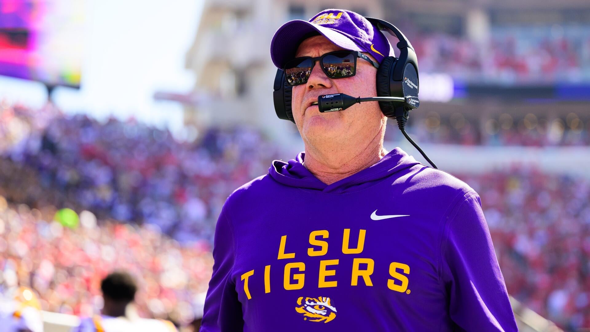 <a href="https://www.cbssports.com/college-football/news/brian-kelly-contract-fired-lsu-coach-lawyers/" target="_blank">Brian Kelly’s lawyers send LSU letter saying school ‘made it nearly impossible’ for him to find new job</a>
