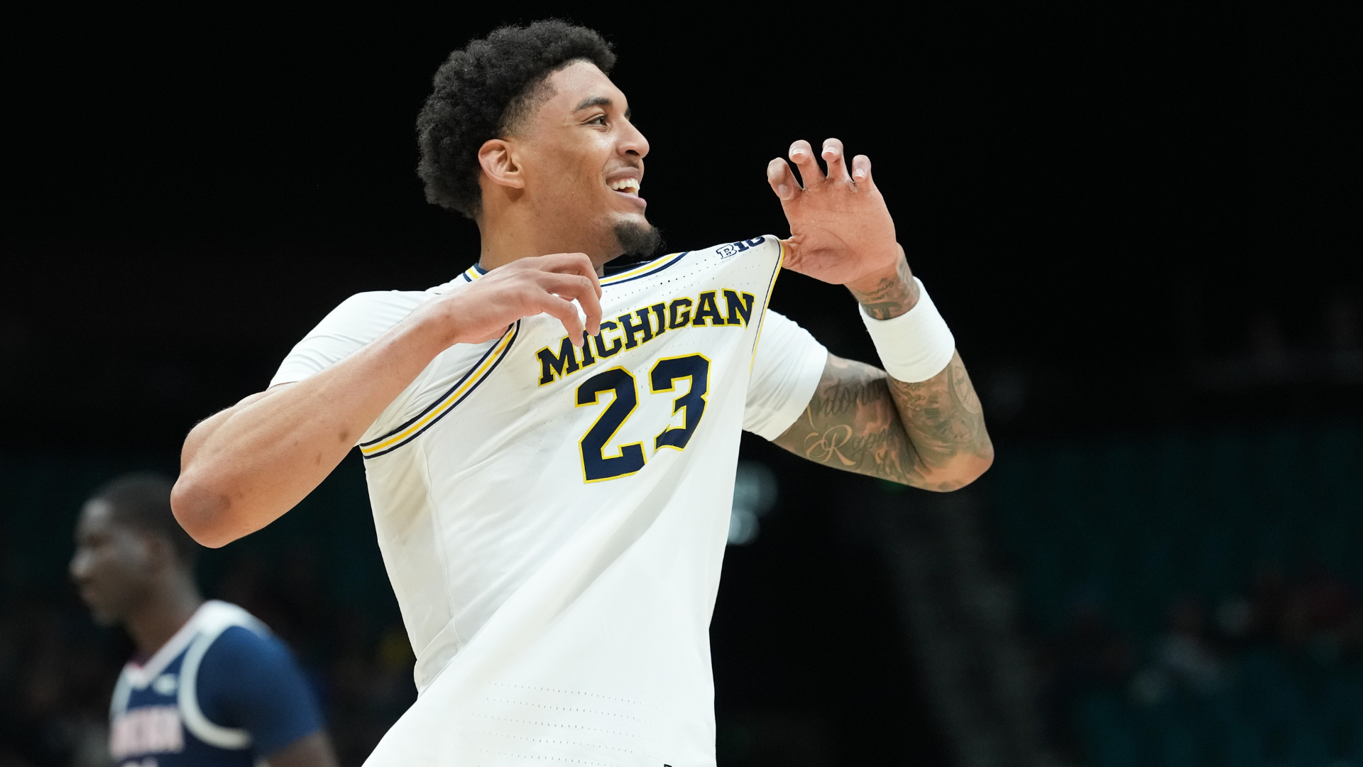 cbssports.com - Cameron Salerno - AP Top 25: Michigan makes big move, Purdue stays at No. 1 in college basketball rankings