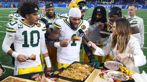 Green Bay Packers v Detroit Lions