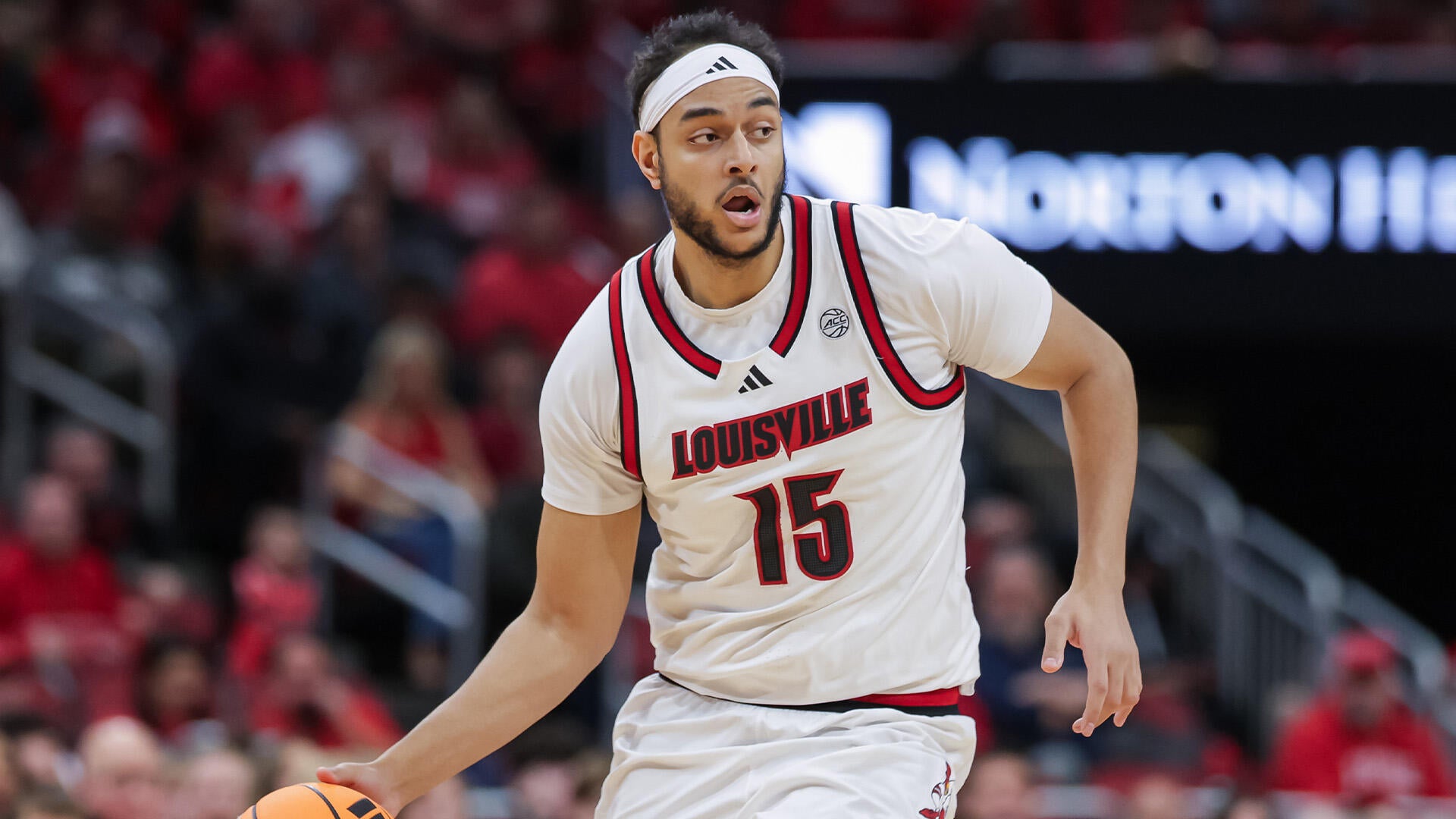 Louisville vs arkansas: The Untold Story Behind Recent Headlines