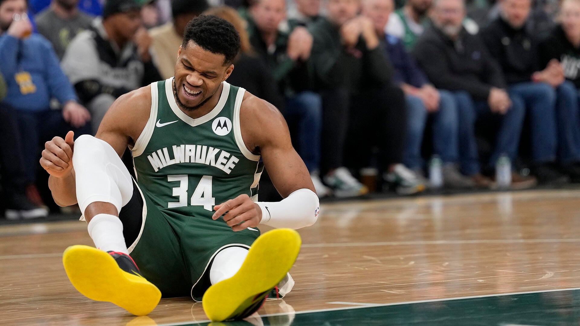 BREAKING NEWS: Giannis Antetokounmpo (Calf) OUT 2-4 Weeks