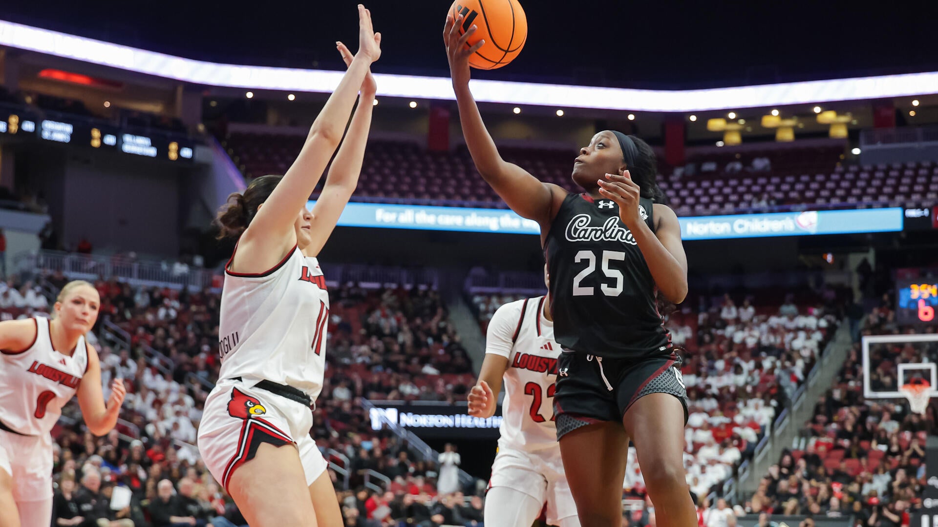 NCAAW Highlights: No. 3 South Carolina at No. 22 Louisville (12/4)