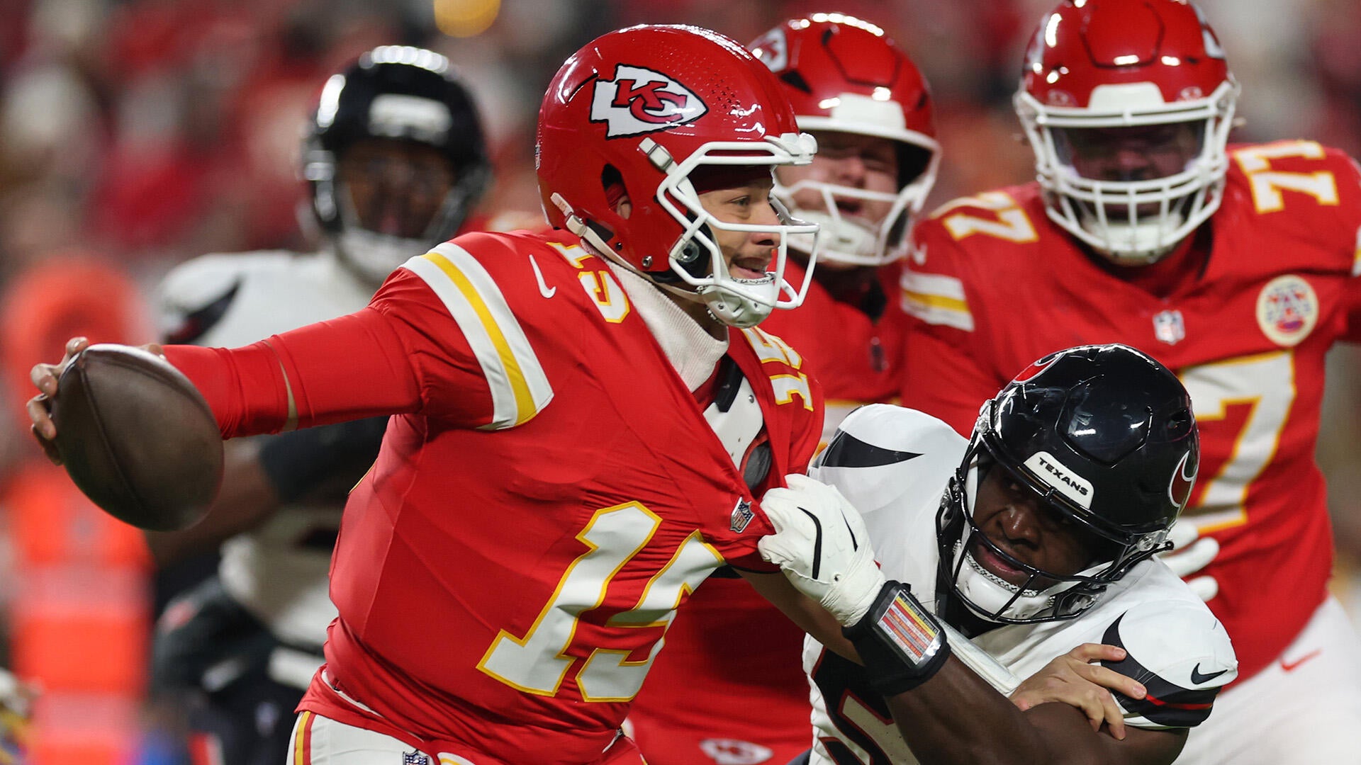 Jonathan Jones on the Chiefs: 'I Do Not Believe That They Will Make the Postseason'