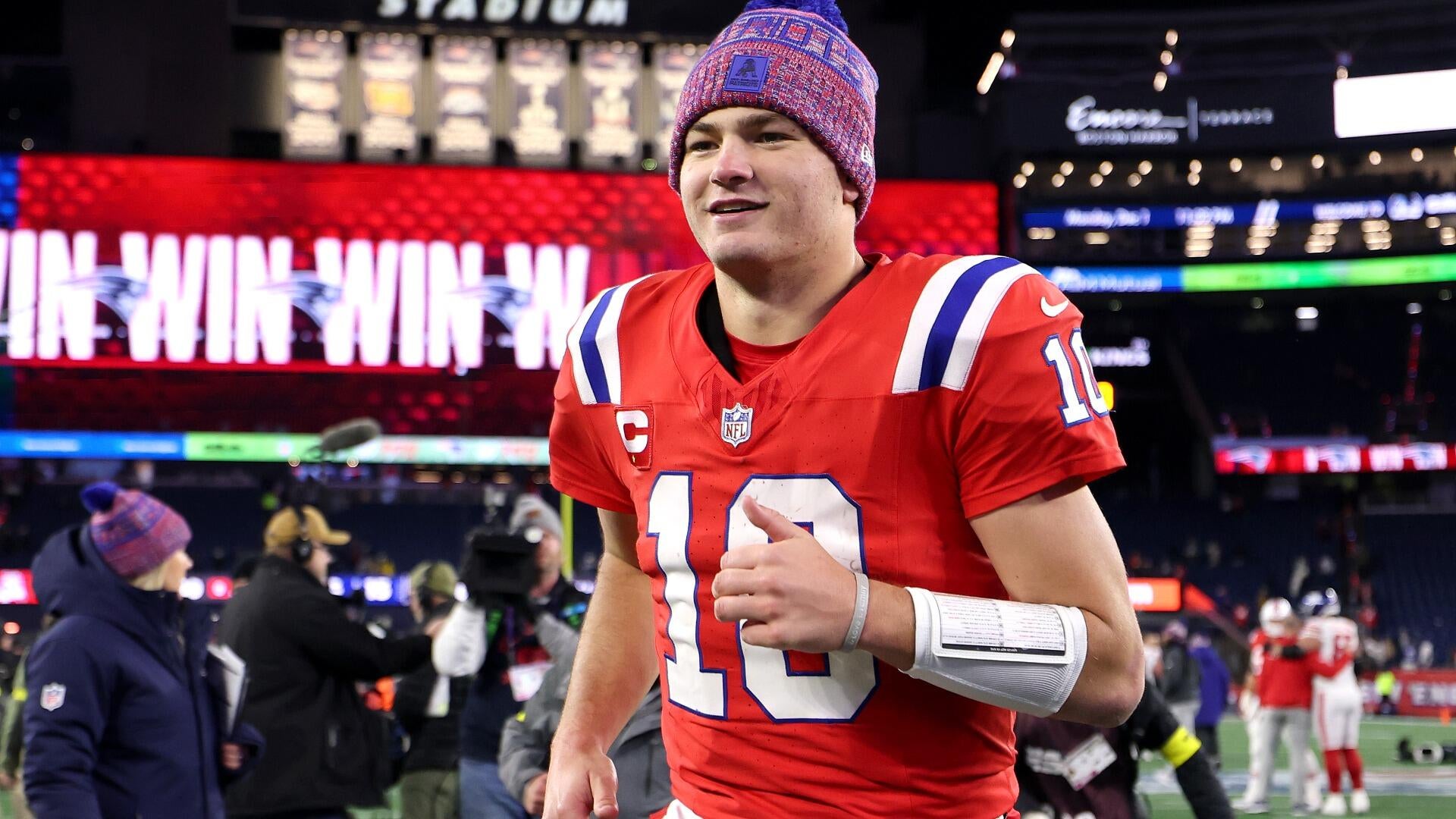 Patriots Look To Hold Off Another Late-Season Comeback From Bills