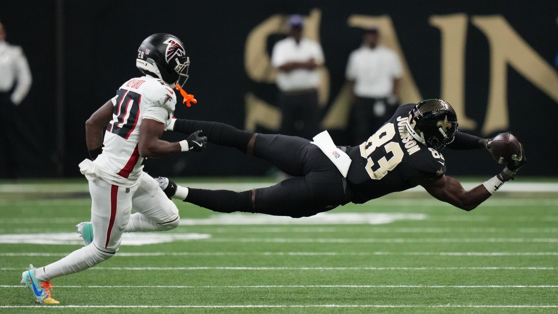 Week 15 NFL betting guide, props, spreads: Model, expert, parlay, DFS and season-long fantasy picks revealed