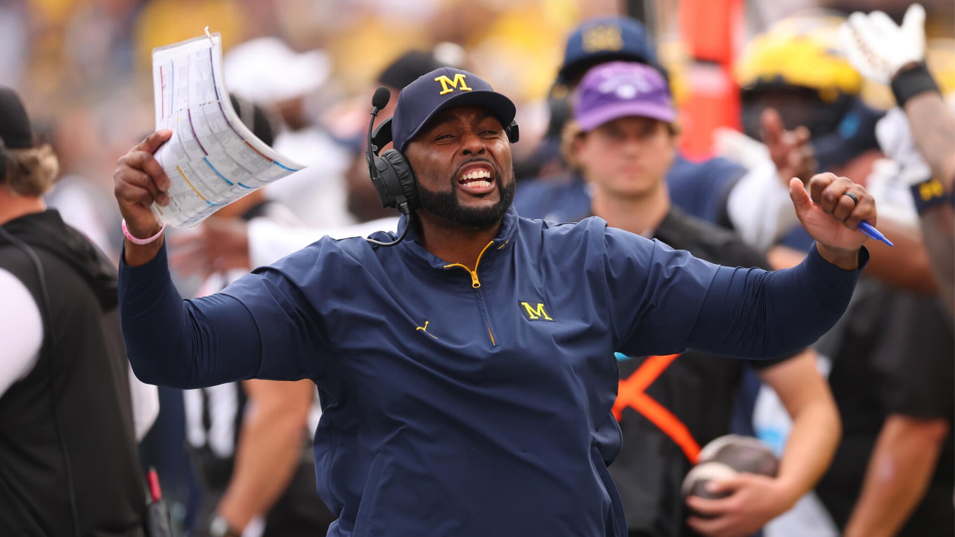 <a href="https://www.cbssports.com/college-football/news/how-the-industry-is-reacting-to-michigans-sherrone-moore-firing/" target="_blank">How the industry is reacting to Michigan firing Sherrone Moore: ‘Didn’t think it was actually going to happen’</a>