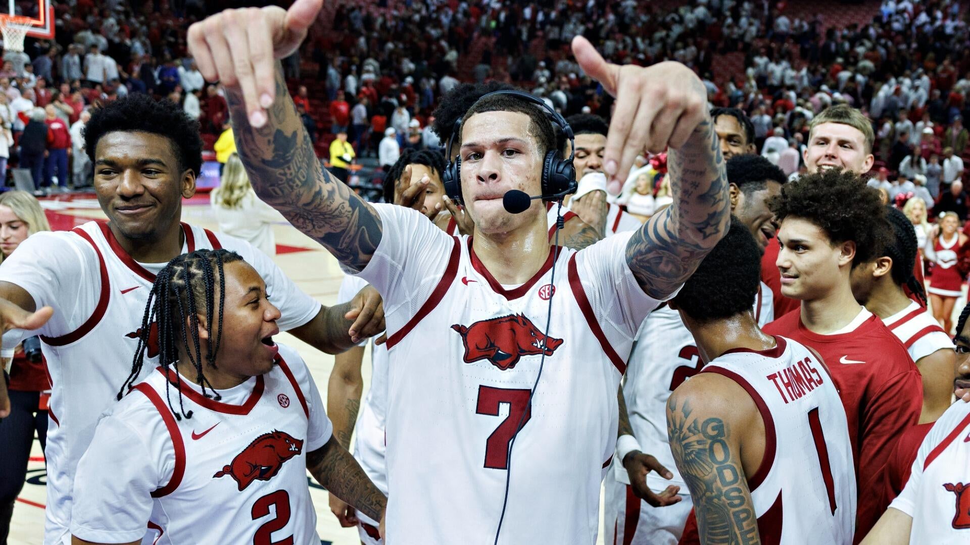 CBB Saturday Preview: No. 17 Arkansas at No. 16 Texas Tech
