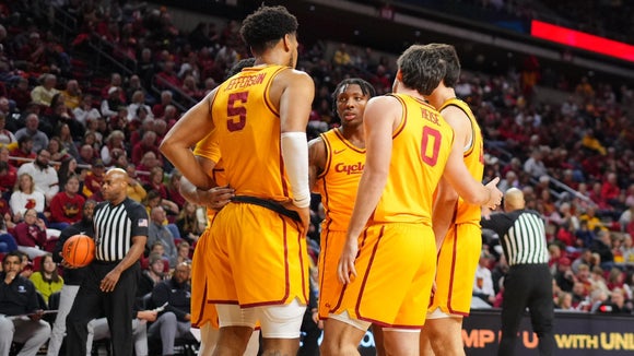 E. Illinois vs Iowa St.