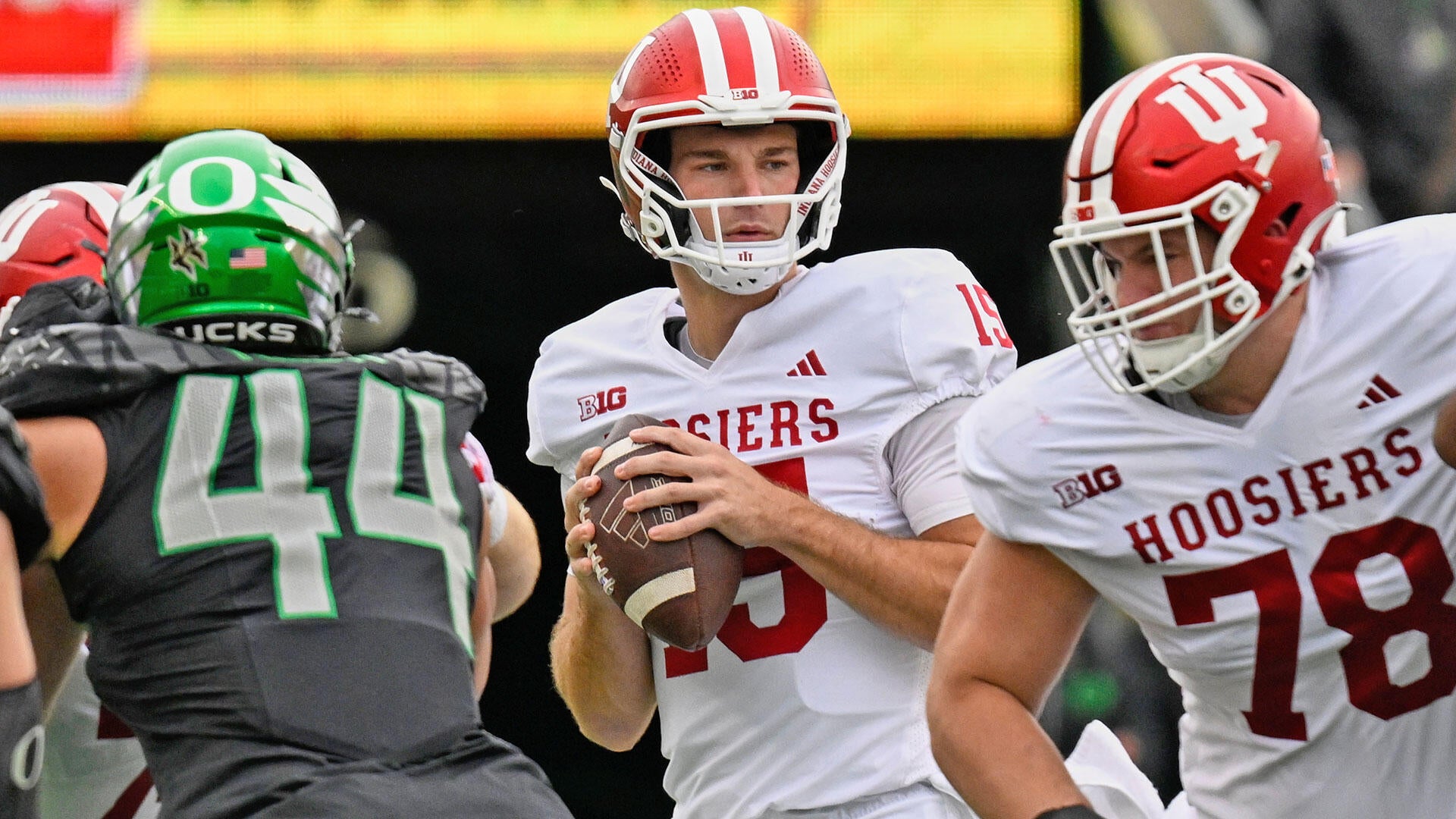 <a href="https://www.cbssports.com/college-football/news/indiana-oregon-odds-time-2026-college-football-playoff-picks-peach-bowl-prediction/" target="_blank">Indiana vs. Oregon odds, time: 2026 College Football Playoff picks, Peach Bowl prediction from advanced model</a>