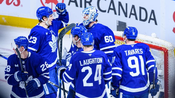 Blackhawks vs Maple Leafs