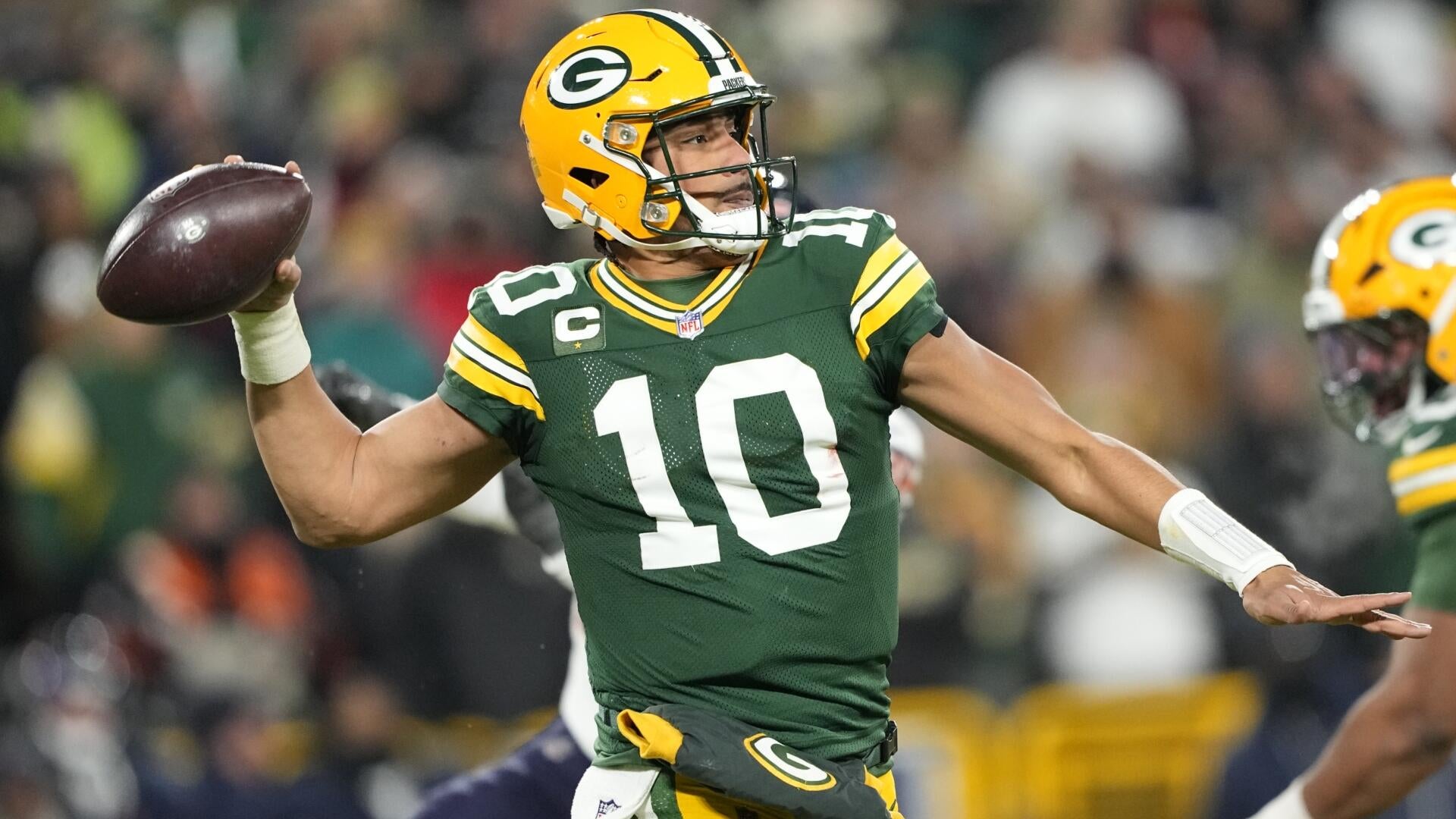 2026 NFL Wild Card odds, bracket picks, score predictions: Proven expert backing Rams, Jaguars, Packers