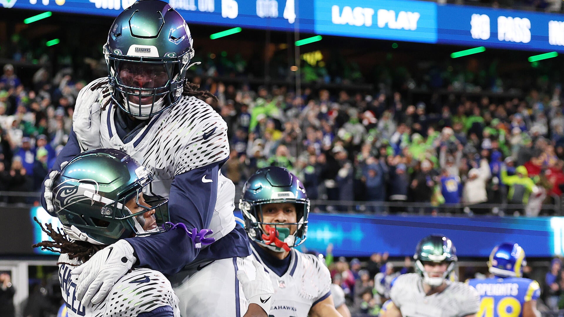 Seahawks Clinch Playoff Berth, Take Over 1-Seed in NFC