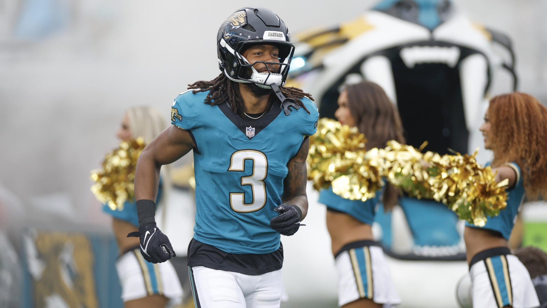 Jaguars extend WR Jakobi Meyers: Jacksonville finalizing three-year deal for trade deadline acquisition