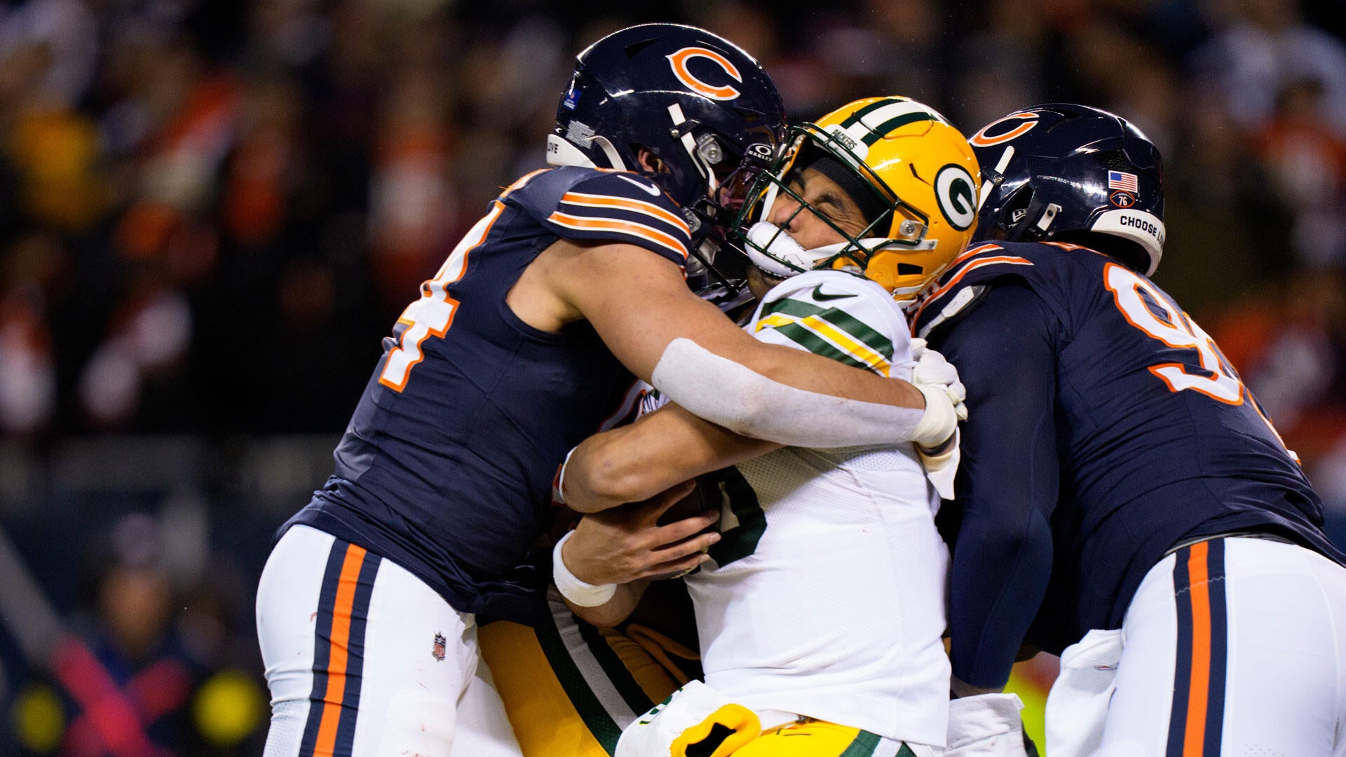 Jordan Love injury: Packers star QB exits pivotal game against Bears with concussion