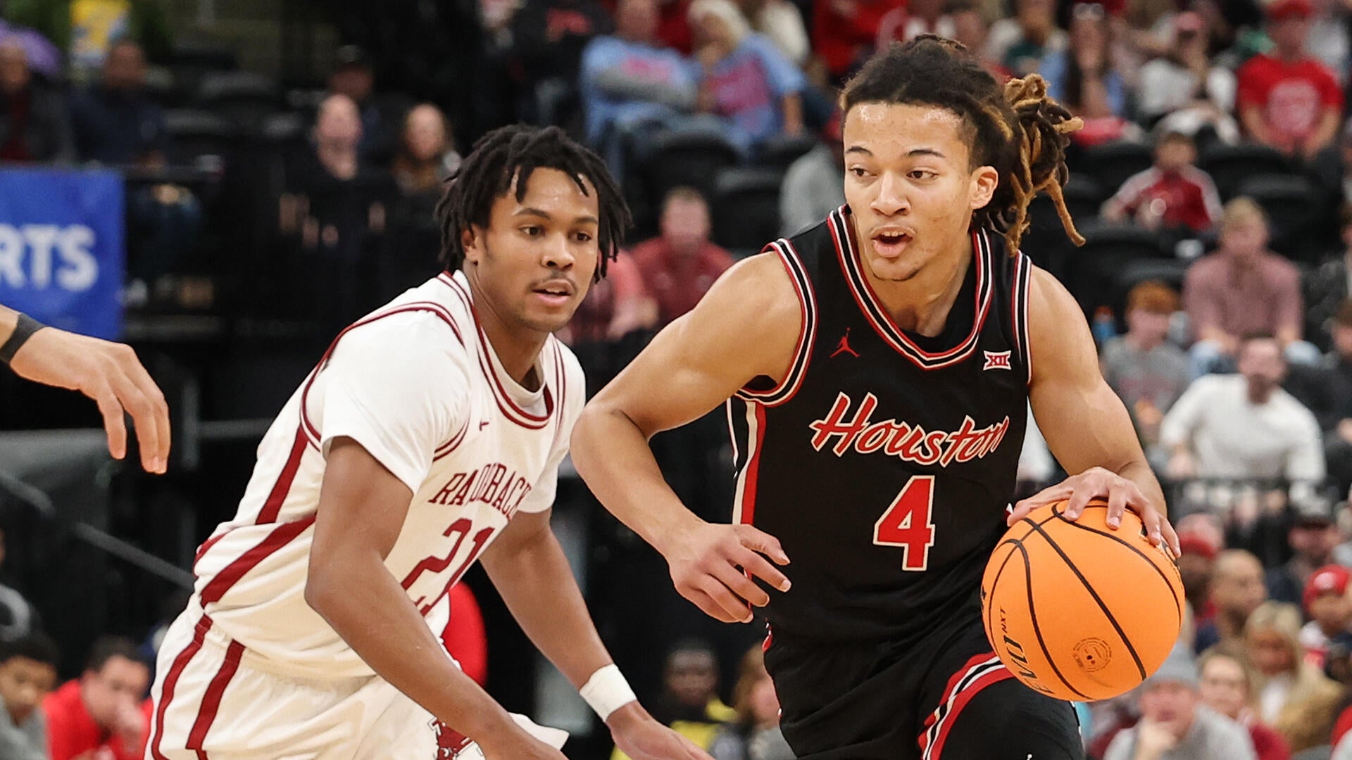 Houston Overpowers Arkansas in Top-15 Showdown