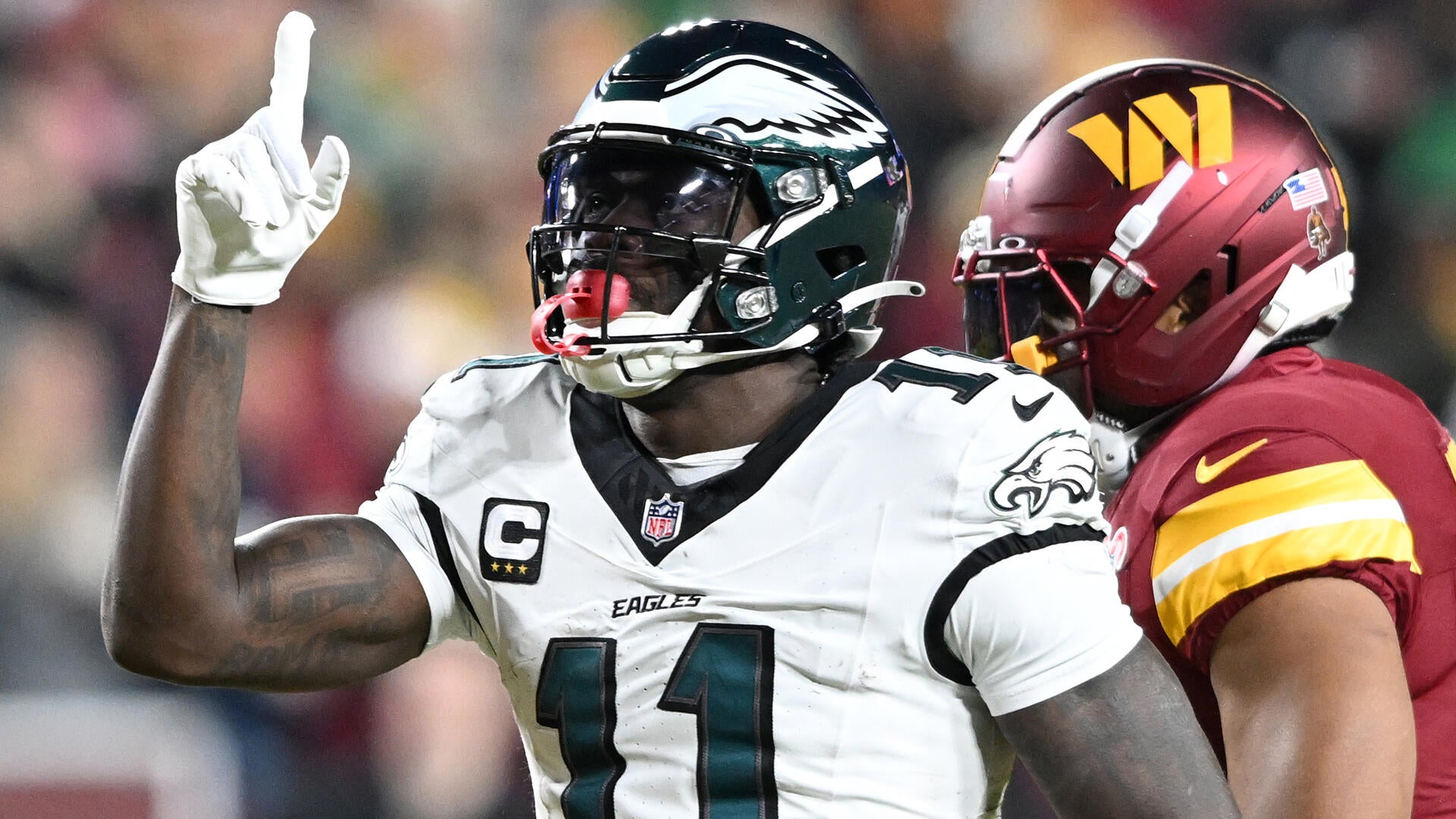 2025 NFL playoff picture: Eagles wrap up NFC East crown, Packers-Bears in battle for NFC North lead