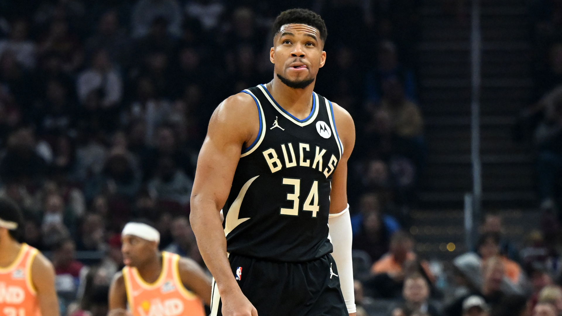Everybody in Milwaukee is mishandling the Giannis Antetokounmpo trade saga
