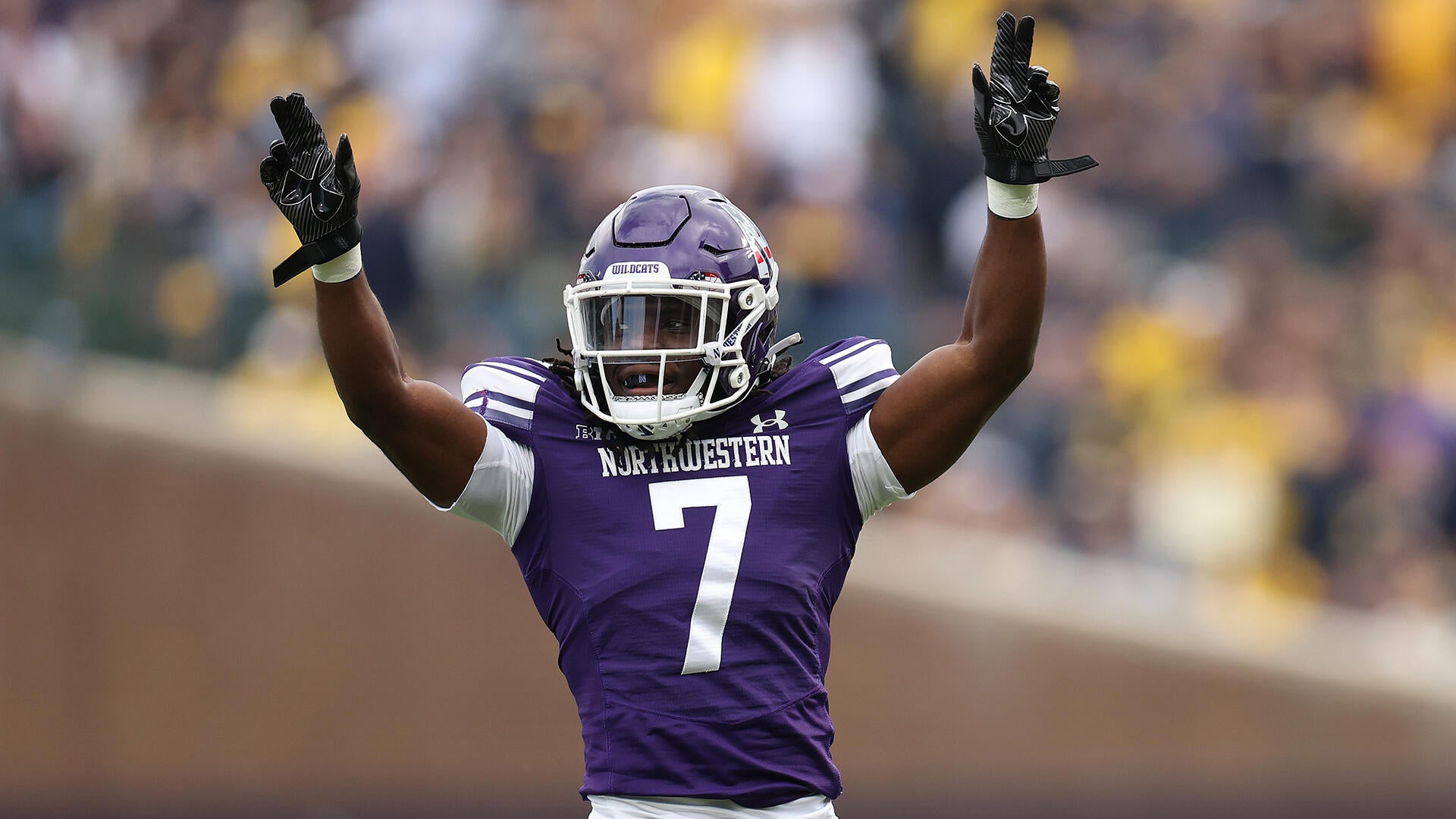 Gameabove Sports Bowl: Central Michigan vs. Northwestern (-10.5), O/U 42.5