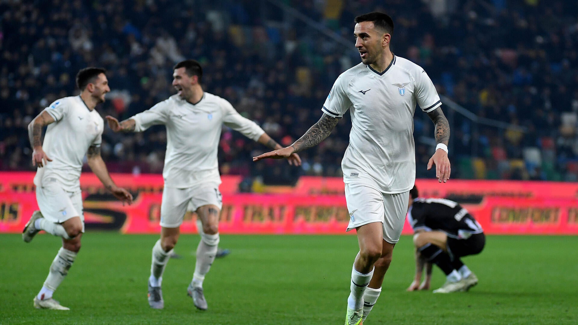 AC Milan beats 10-man Lecce 3-0 in Italian Cup to keep alive trophy pursuit  without European play - Newsday, image size:1920x1080