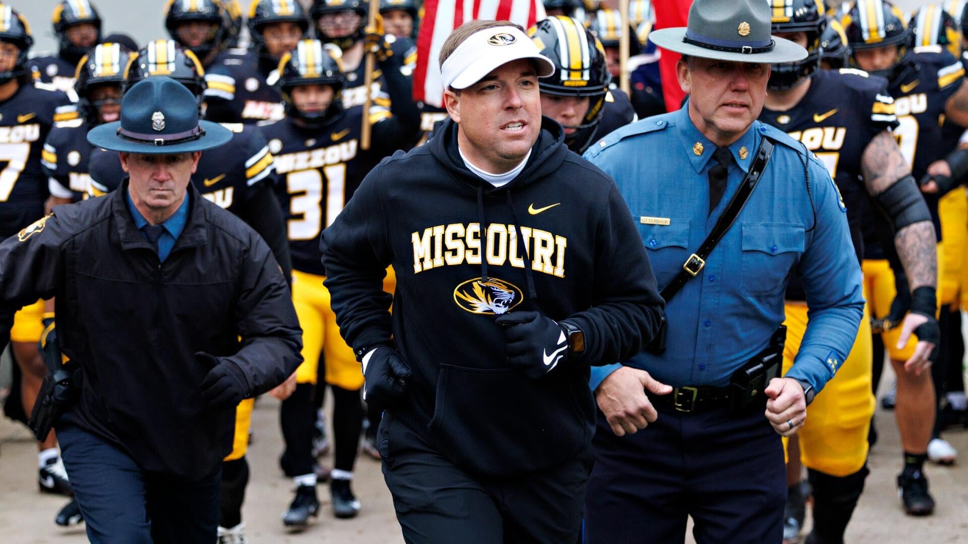 FanDuel Parlay Pick: CFB 12/27 Slate