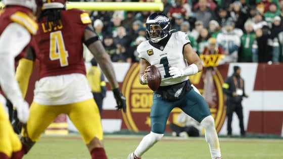 jalen-hurts-eagles-4.jpg