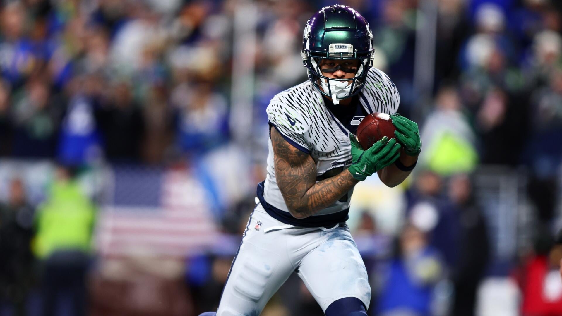 NFL DFS picks for Bucs-Panthers, 49ers-Seahawks: Top daily Fantasy lineups for Week 18 Saturday