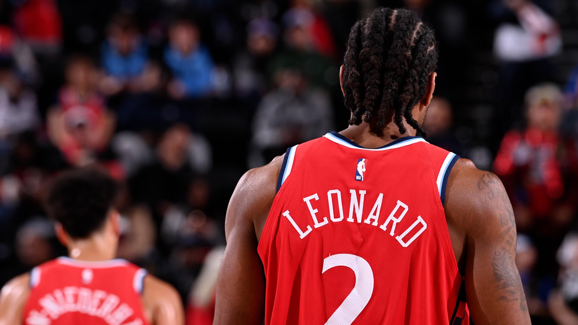 MUST-SEE: Kawhi Leonard Drops 45 in 6th Straight Win