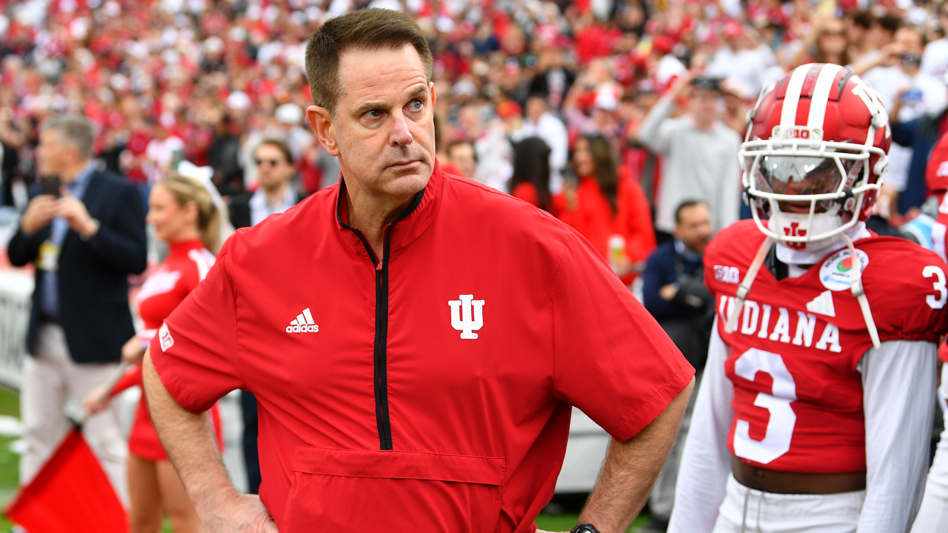 <a href="https://www.cbssports.com/college-football/news/indiana-curt-cignetti-coach-contract-college-football-playoff/" target="_blank">Why Indiana may owe Curt Cignetti another raise mere months after coach signed massive contract extension</a>