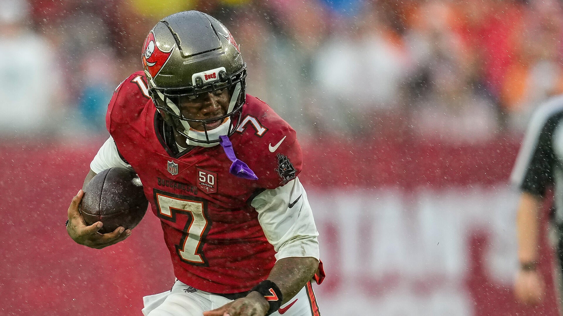 Panthers Offense Has Ugly Showing in the Rain, Buccaneers Find a Way to Run the Ball