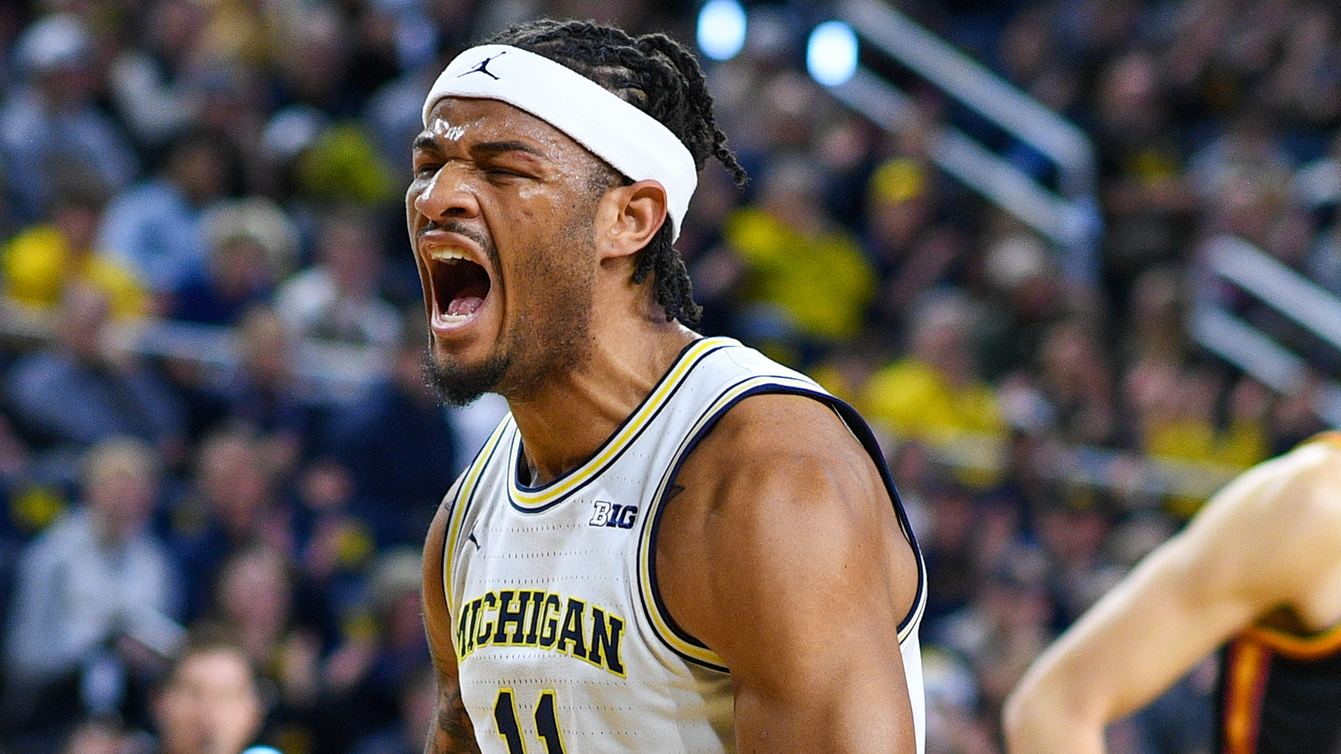 NCAAB: Which Team Holds Out The Longest