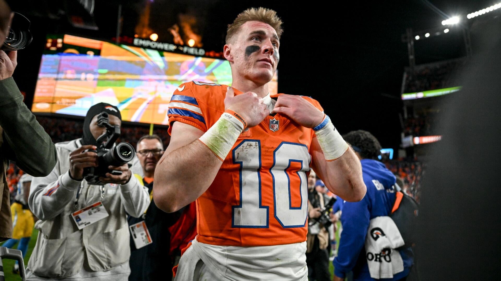 Broncos Secure the No. 1 Seed in the AFC Stream of General Videos - CBS ...