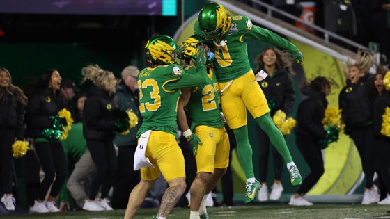 2025 College Football Playoff First Round Game - James Madison v Oregon