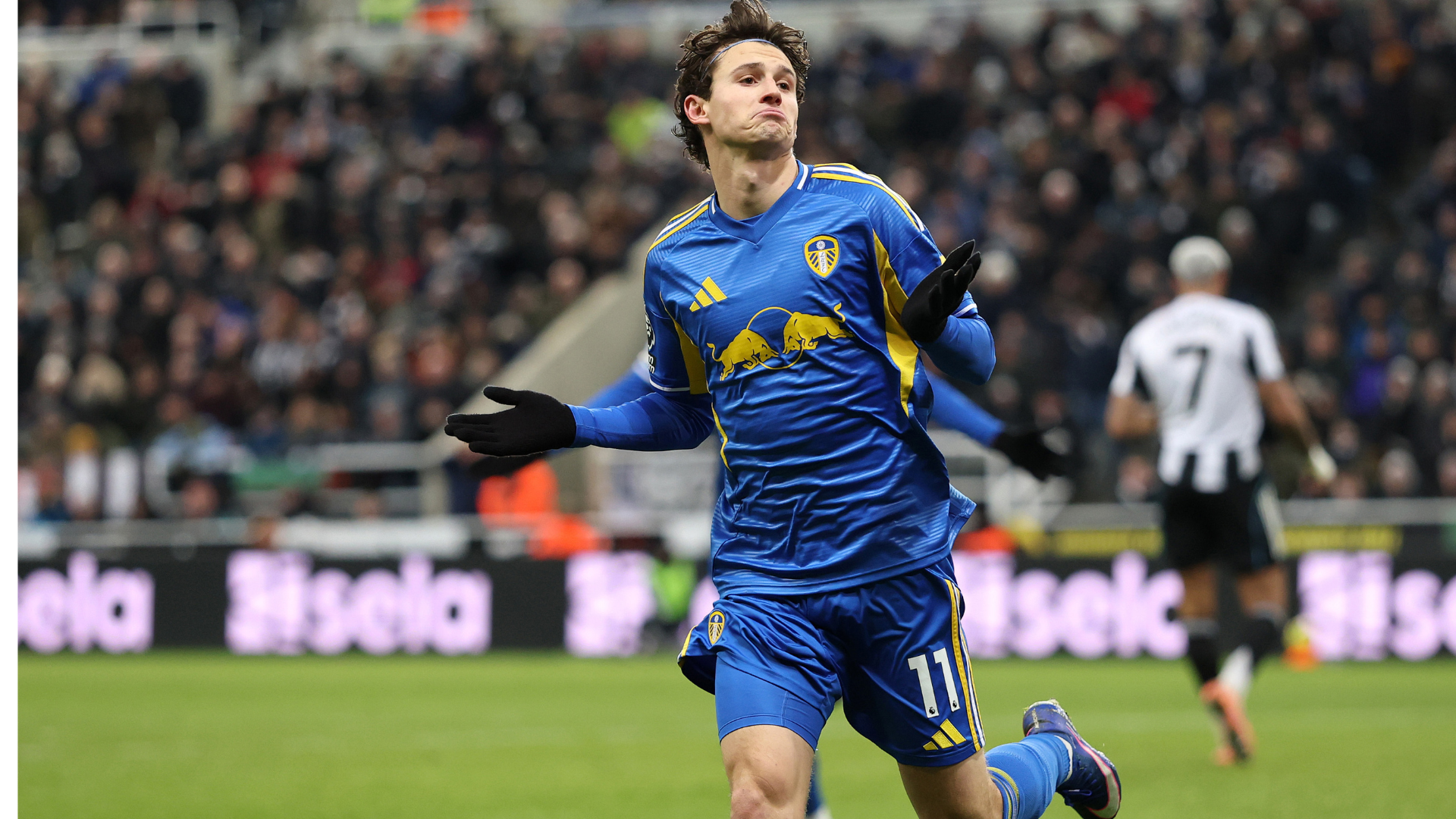 Brenden Aaronson continues push for USMNT World Cup squad with two goals in Leeds 4-3 loss away to Newcastle