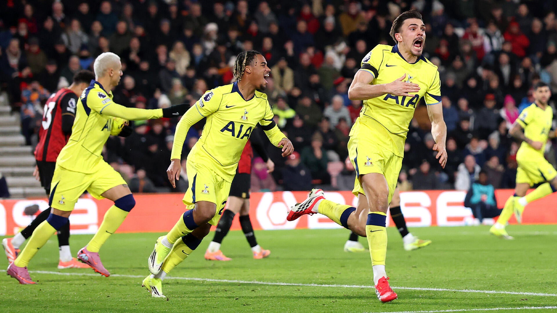 Golazo Of The Day! (1/7/26) - Scoreline