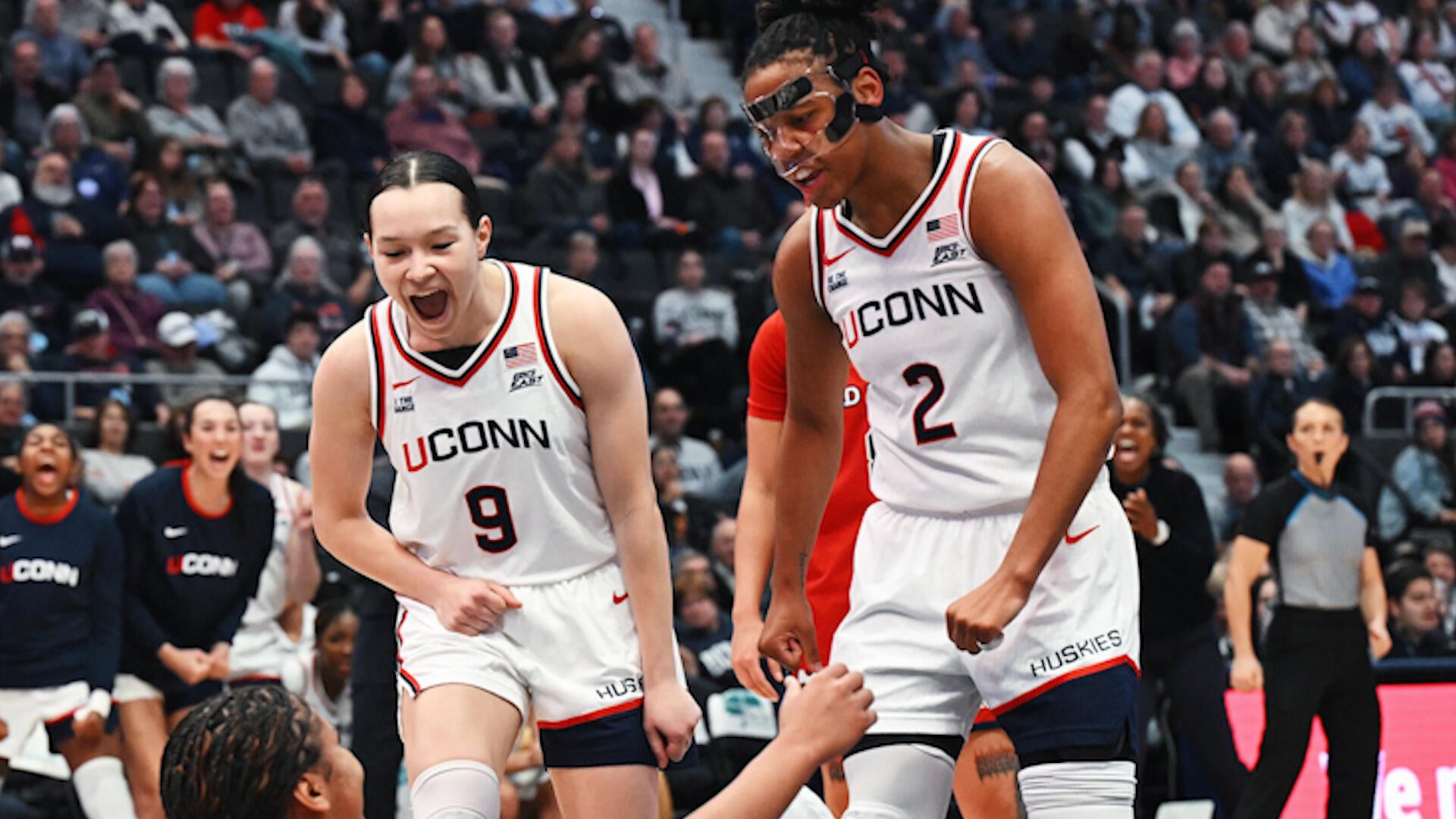 NCAAW Highlights: St. John's at No. 1 UConn (1/7)