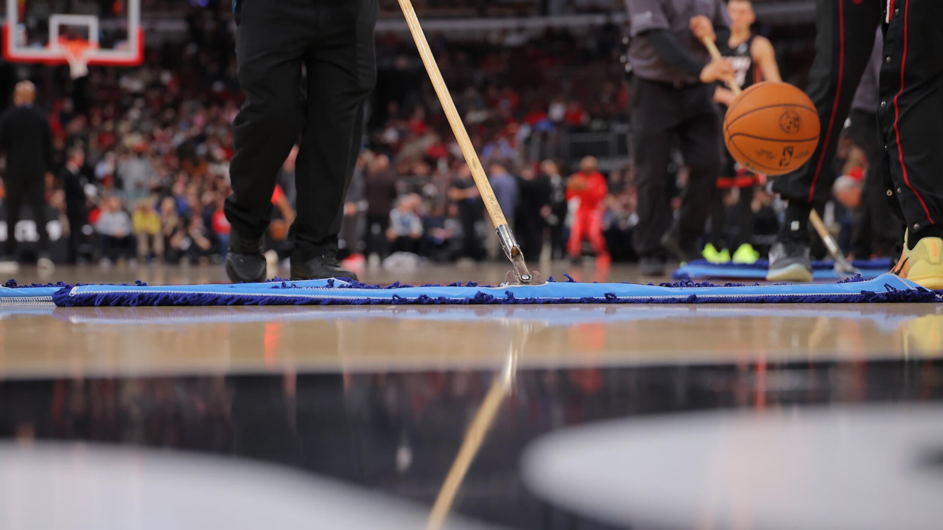 Highlights: Heat at Bulls (1/8)