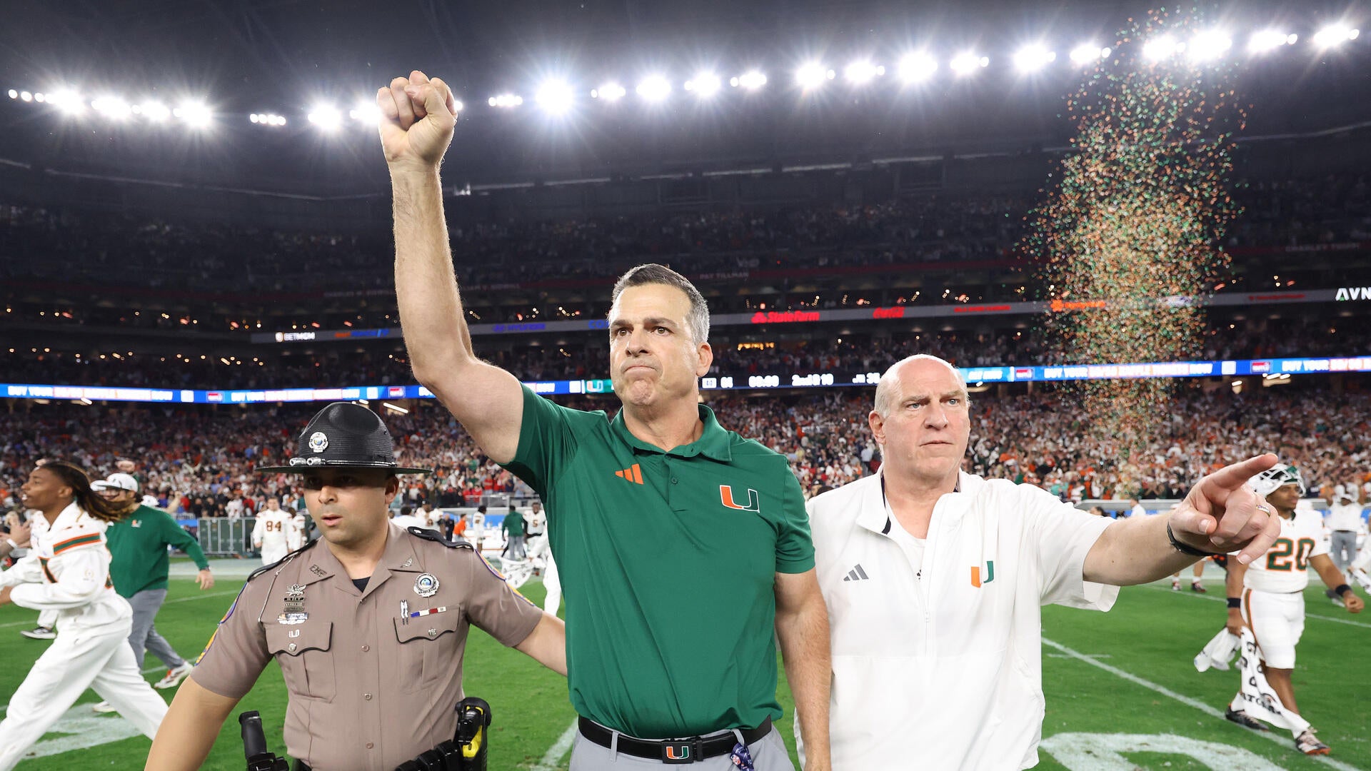 Miami beats Ole Miss in thriller to reach CFP National Championship; NFL Wild Card Weekend preview