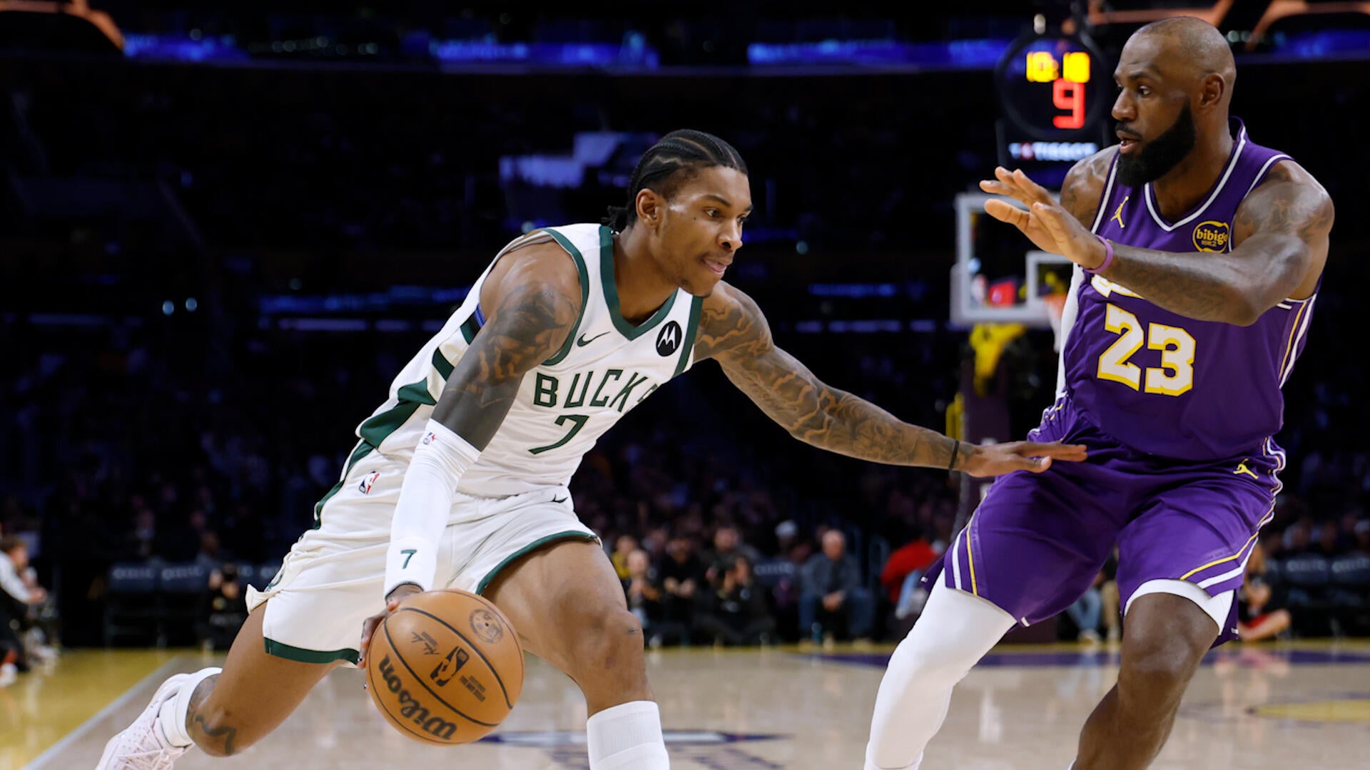 Highlights: Bucks at Lakers (1/9)