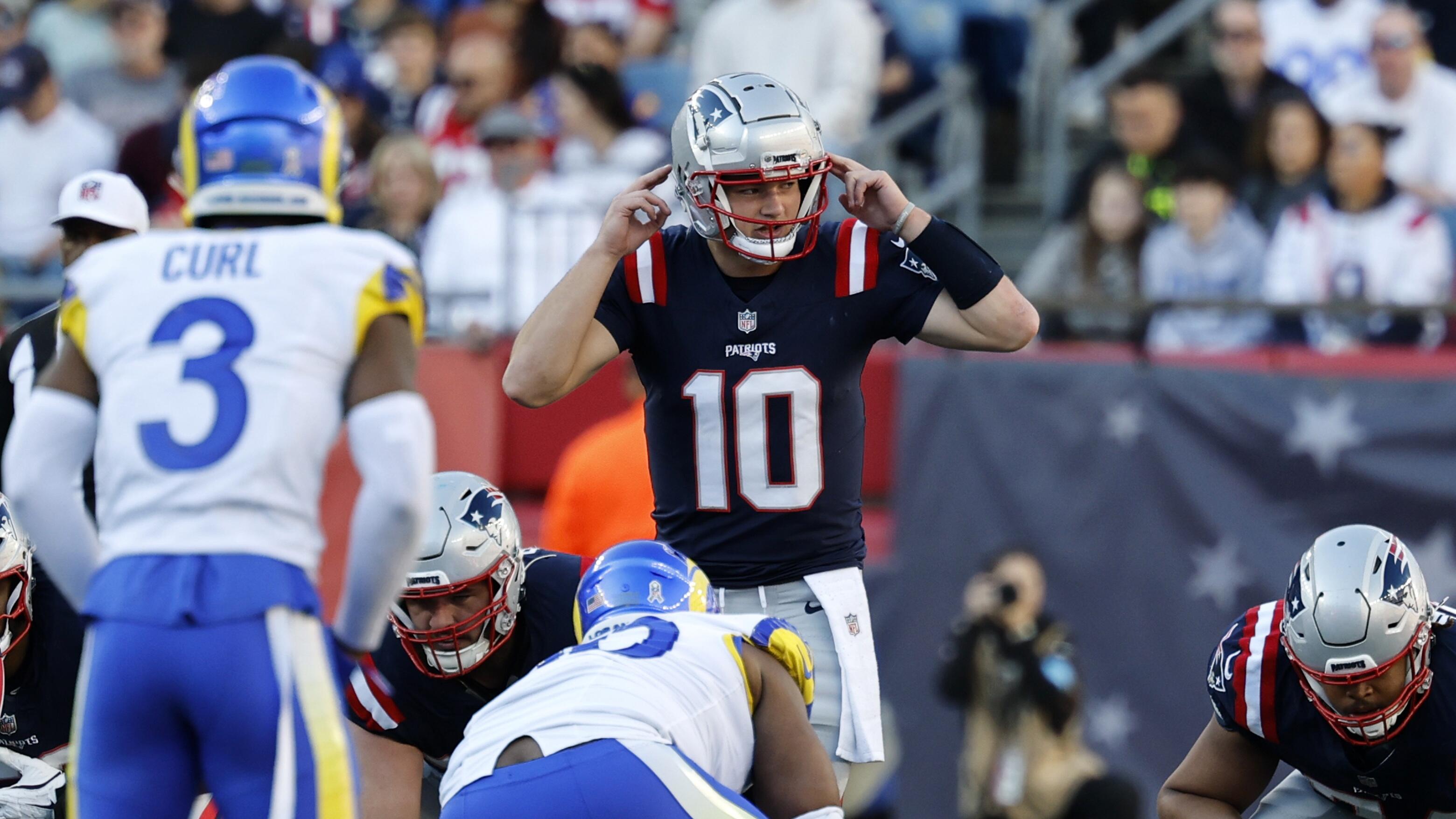 NFL playoffs: Patriots went 3-0 with AFC Championship referee in 2025; Rams are 7-0 with NFC title game ref