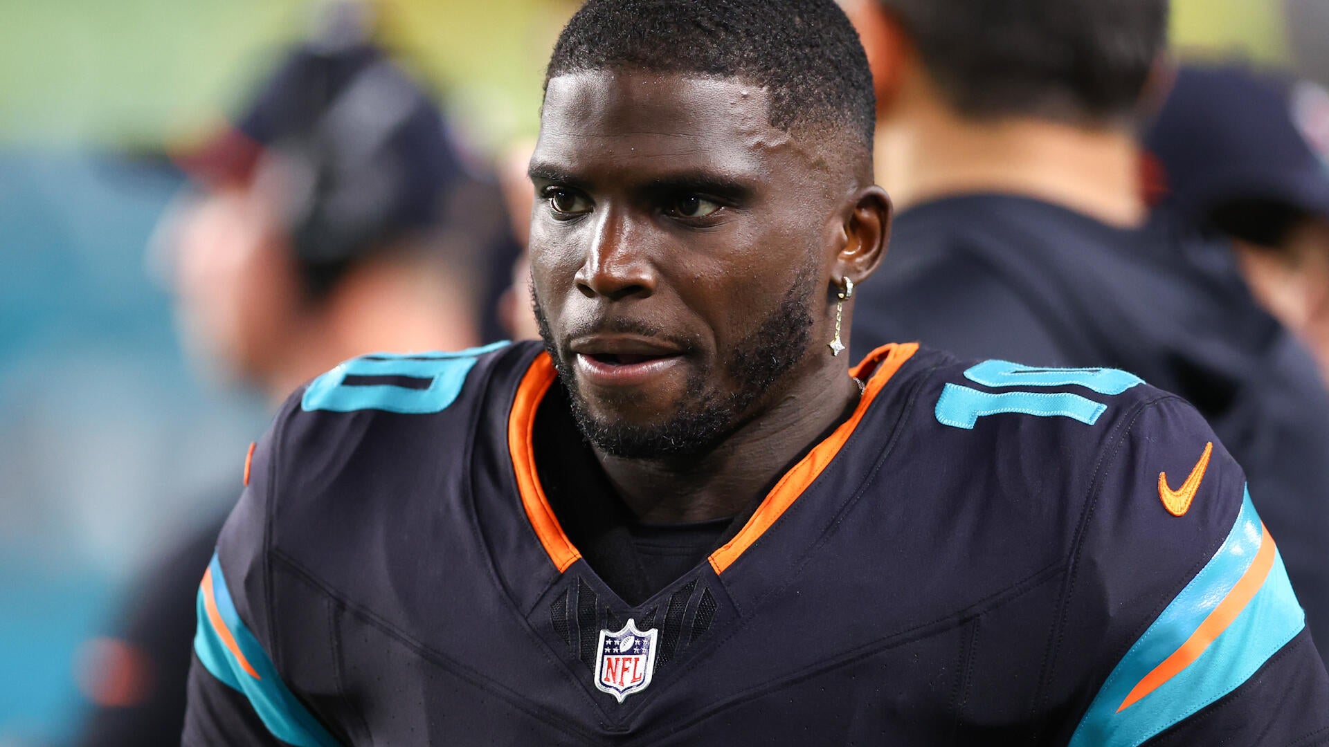 NFL News & Notes: Tyreek Hill Teases Possible Chiefs Return