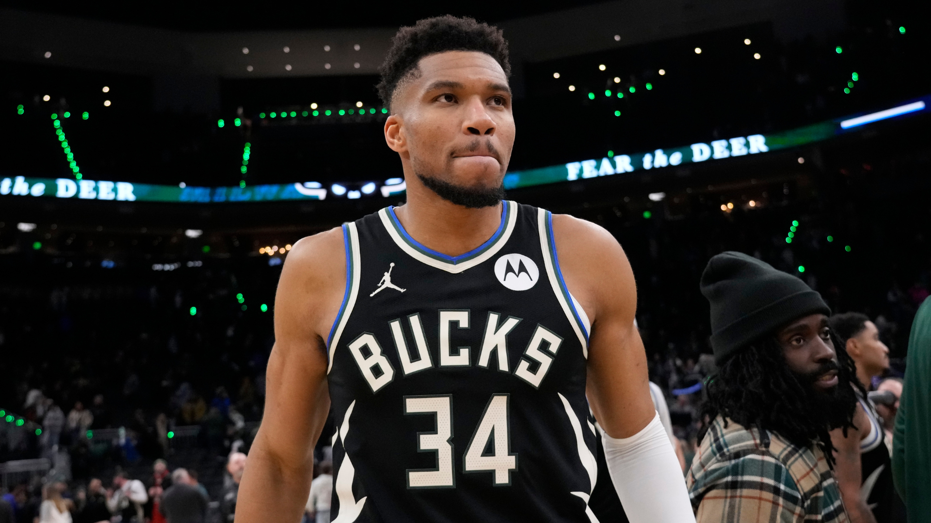 Giannis Antetokounmpo injury: Bucks all-star to get MRI on calf, expects to be out until after trade deadline
