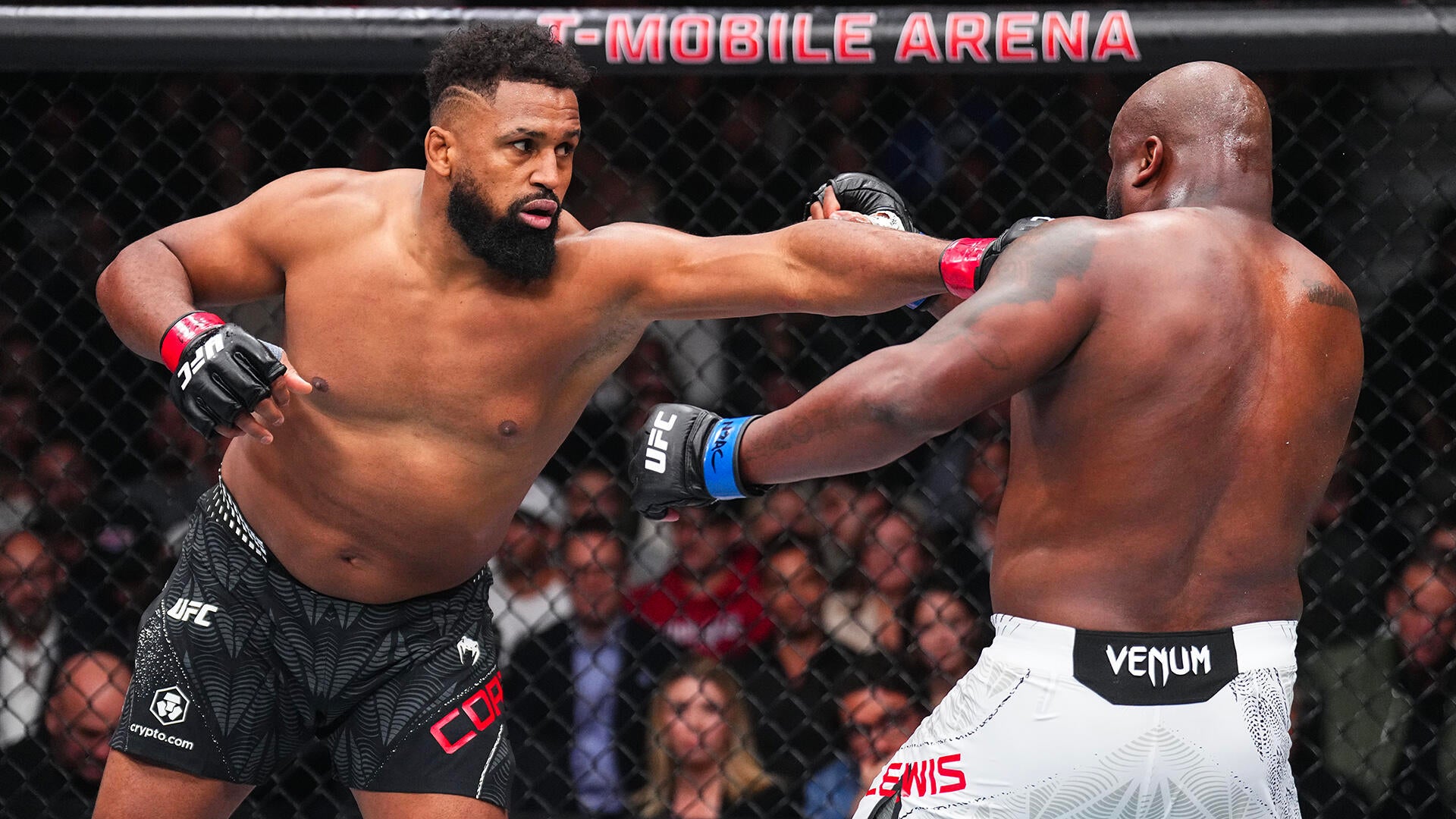 UFC 324: Waldo Cortes-Acosta Defeats Derrick Lewis Via 2nd Round TKO