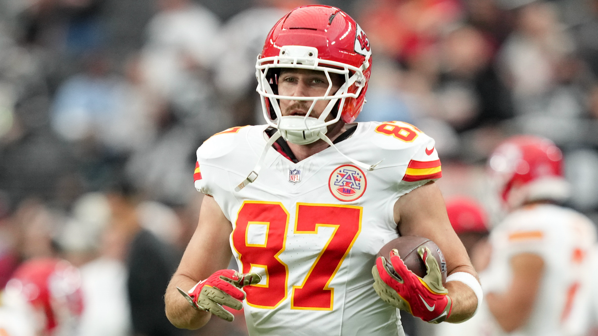 Chiefs owner Clark Hunt on Travis Kelce's pending retirement decision: 'No doubt he can still play'