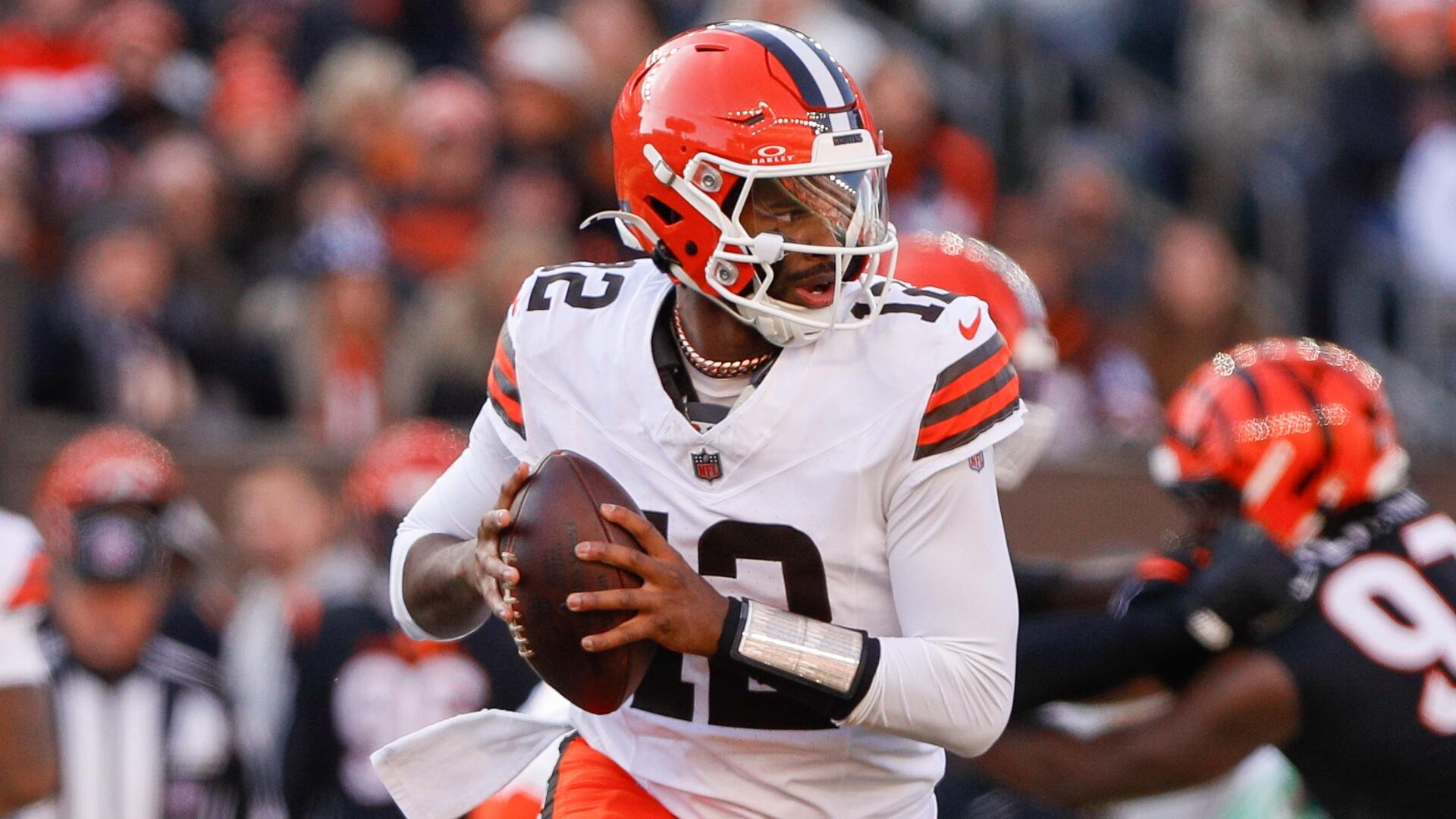 Shedeur Sanders, new Browns coach Todd Monken share lighthearted moment: 'We tried to draft you last year!'