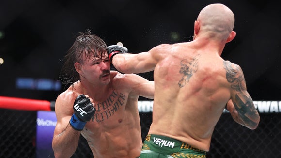 What Went Wrong For Diego Lopes Against Alexander Volkanovski?