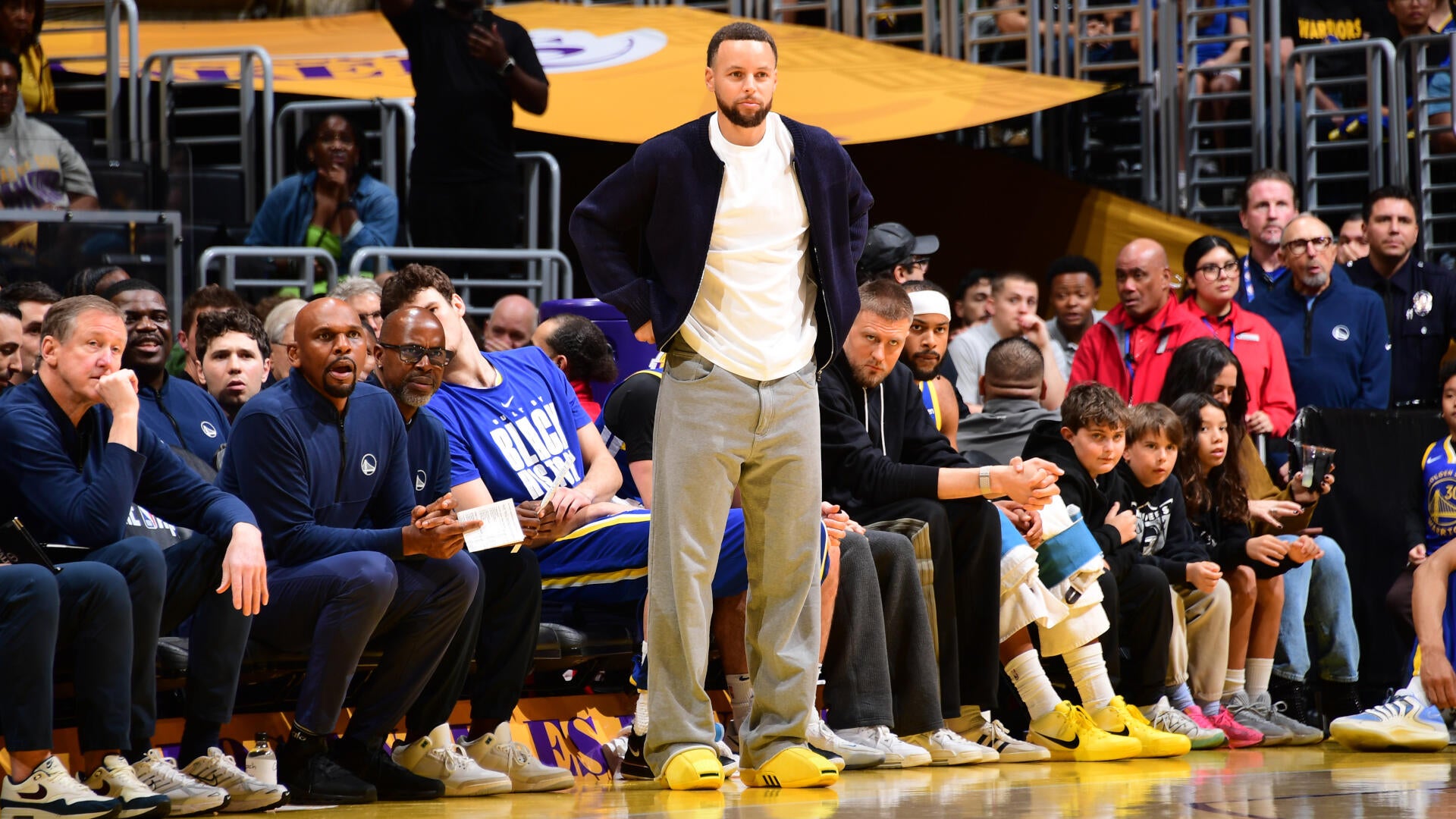 Stephen Curry (knee) out of All-Star Game, per Steve Kerr: Warriors superstar to miss next two games as well
