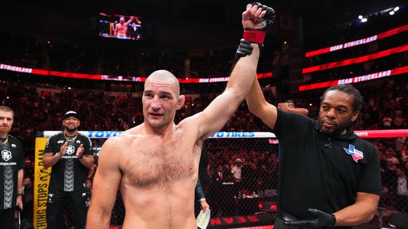 UFC Fight Night: Sean Strickland Def Anthony Hernandez Via 3rd-Rd TKO