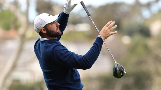 scottie-scheffler-club-toss-genesis-g.jpg