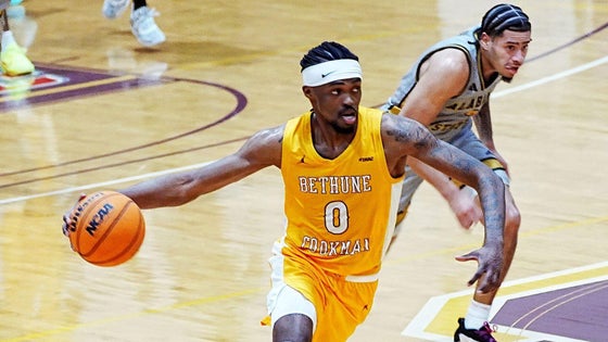 jakobi-heady-bethune-cookmancbs.jpg